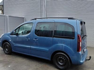 Gebraucht Peugeot Partner Tepee 120 PS (88 kW) 2017 Blau Van / Kleinbus