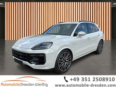 Second-hand Porsche Cayenne Turbo E-Hybrid 740 CP (544 kW) 2024 Gri SUV