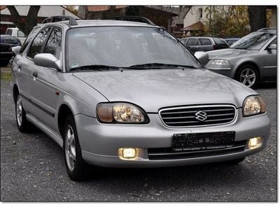 Gebraucht Suzuki Baleno GLX 97 PS (71 kW) 2001 Silber metallic Kombi