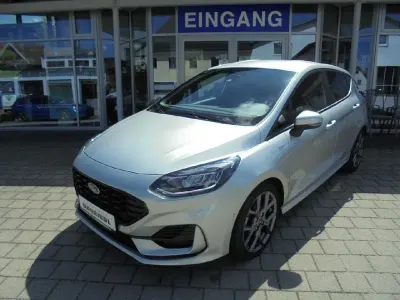 Używany Ford Fiesta ST-Line 101 KM (74 kW) 2023 Srebrny Hatchback