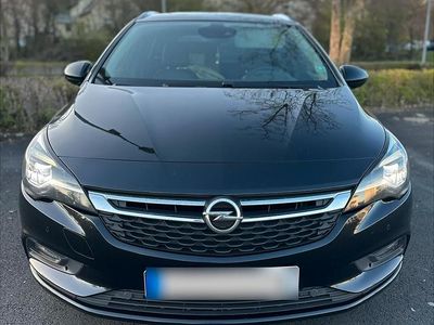 Gebraucht Opel Astra Sport 136 PS (100 kW) 2016 Schwarz Kombi