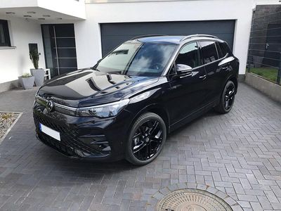 Gebraucht VW Tiguan Style 150 PS (110 kW) 2024 Schwarz SUV