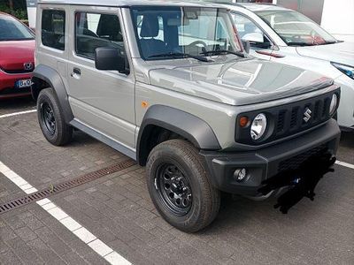 Gebraucht Suzuki Jimny 102 PS (75 kW) 2024 Grau SUV