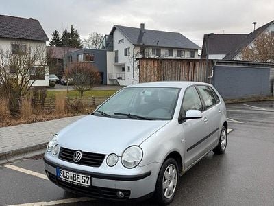 Gebraucht VW Polo 75 PS (55 kW) 2003 Silber Kleinwagen