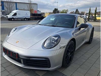 Porsche 911 Carrera
