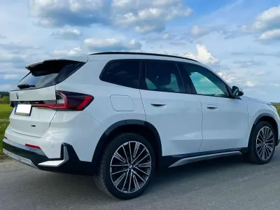 Gebraucht BMW X1 M Sport 150 PS (110 kW) 2025 Weiß SUV