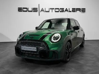 Gebraucht Mini John Cooper Works 178 PS (130 kW) 2021 Grün Kleinwagen