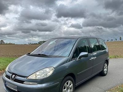 Peugeot 807