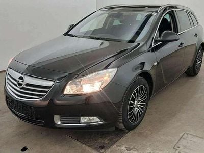 Second-hand Opel Insignia Design Edition 160 CP (117 kW) 2011 Gri Break