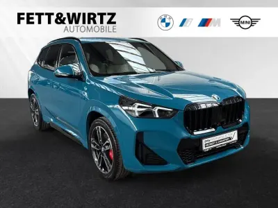 Begagnad BMW X1 M Sport 163 HK (119 kW) 2025 Blå SUV