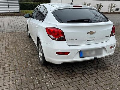 Gebraucht Chevrolet Cruze 163 PS (119 kW) 2012 Weiß Limousine
