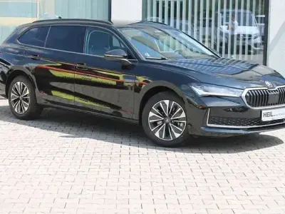 Gebraucht Skoda Superb 265 PS (194 kW) 2025 Schwarz Kombi