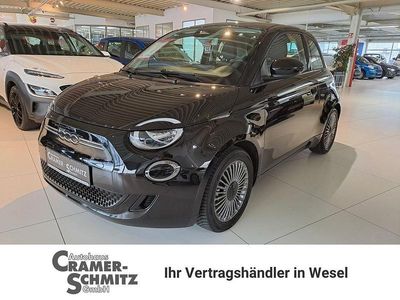 Gebraucht Fiat 500e Icon 69 kW (95 PS) 2022 Schwarz Limousine