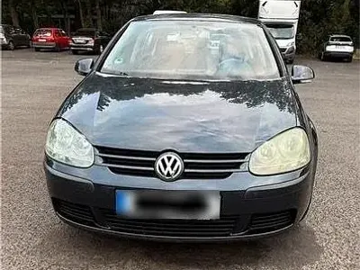 Gebraucht VW Golf IV 102 PS (75 kW) 2005 Blau Limousine