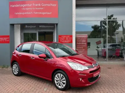 Gebraucht Citroën C3 SELECTION 82 PS (60 kW) 2015 Rot Kleinwagen