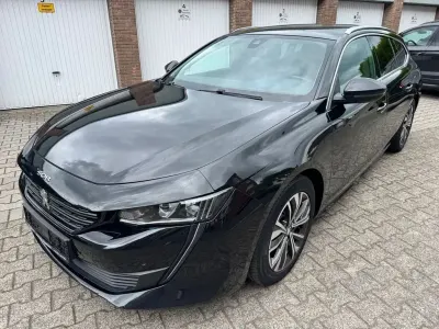 Gebraucht Peugeot 508 SW Allure 131 PS (96 kW) 2021 Schwarz Kombi