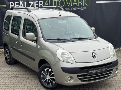 Beige Gebraucht 2009 Renault Kangoo Happy Family Van / Kleinbus | 7.499 € (Teuer)
