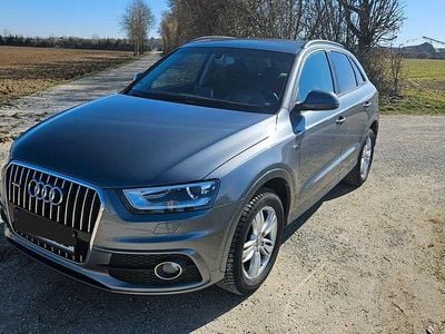 Gebraucht Audi Q3 S-Line 140 PS (102 kW) 2014 Grau SUV