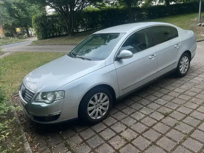 Gebraucht VW Passat Comfortline 140 PS (102 kW) 2006 Grau Limousine