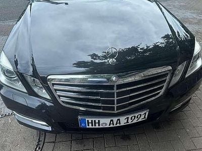 Mercedes E300