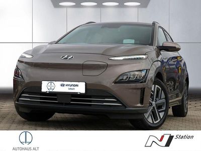 Gebraucht Hyundai Kona Trend 100 kW (136 PS) 2022 Silky bronze/met SUV