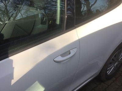 Gebraucht VW Golf VI Style 86 PS (63 kW) 2011 Weiß Kleinwagen