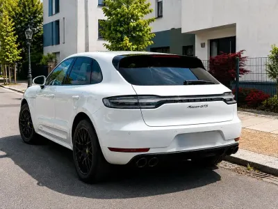 Gebraucht Porsche Macan 381 PS (280 kW) 2021 Weiß SUV