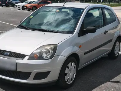 Gebraucht Ford Fiesta Fun X 80 PS (58 kW) 2007 Silber Kleinwagen
