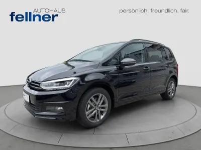 Neu VW Touran Comfortline 150 PS (110 kW) 2026 Grenadillschwarz metallic Van / Kleinbus