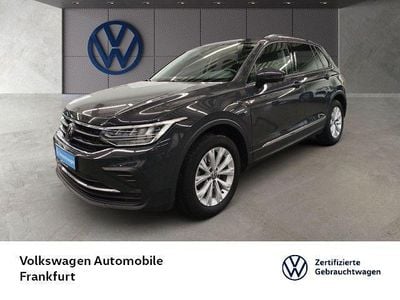 Gebraucht VW Tiguan Life 150 PS (110 kW) 2023 Grau SUV