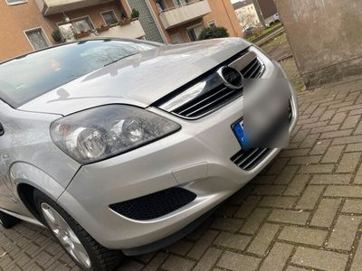 gebraucht Opel Zafira sehrrrr gepflegt mit Scheckheft ❗️