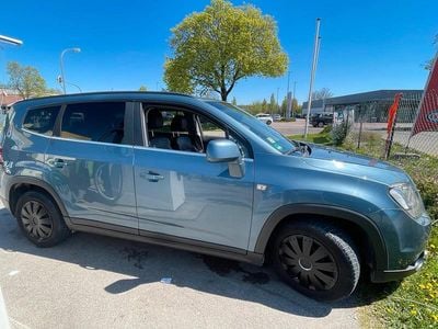 Second-hand Chevrolet Orlando 160 CP (117 kW) 2013 Albastru Monovolum
