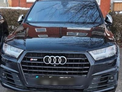 Schwarz Gebraucht 2017 Audi SQ7 Comfort SUV | 35.900 € (Etwas zu teuer)