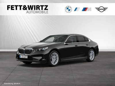 Gebraucht BMW i5 Sport Line 250 kW (340 PS) 2024 Black sapphire metallic Limousine