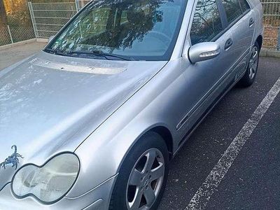 Gebraucht Mercedes 180 143 PS (105 kW) 2003 Silber Limousine