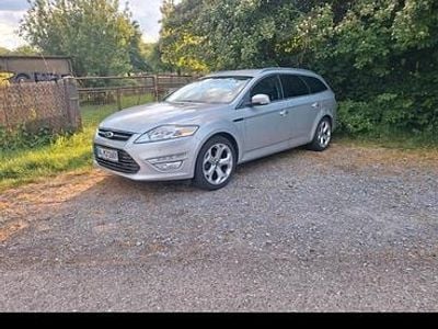 Gebraucht Ford Mondeo 163 PS (119 kW) 2014 Silber Kombi