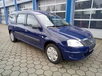 Gebraucht Dacia Logan MCV Ambiance 75 PS (55 kW) 2010 Blau Kombi