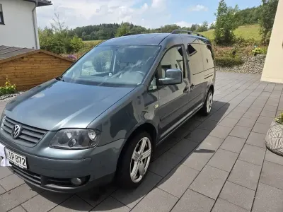 Gebraucht VW Caddy Life 105 PS (77 kW) 2010 Grau Van / Kleinbus