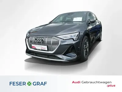 Gebraucht Audi e-tron S-Line 300 kW (408 PS) 2023 Daytonagrau perleffekt SUV