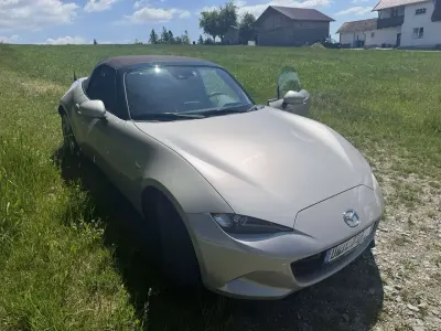 Używany Mazda MX5 Kazari 184 KM (135 kW) 2023 Szary Kabriolet