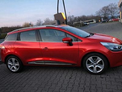 Gebraucht Renault Clio GrandTour GT 120 PS (88 kW) 2015 Rot Kombi