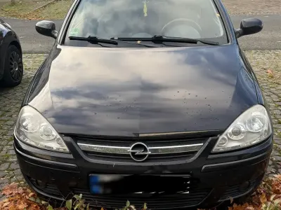 Usata Opel Corsa 60 CV (44 kW) 2006 Nero Utilitaria