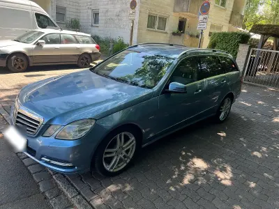 Gebraucht Mercedes E350 Avantgarde 231 PS (169 kW) 2010 Andere farben Kombi