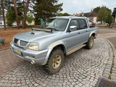 Gebraucht Mitsubishi L200 115 PS (84 kW) 2006 Silber Pickup
