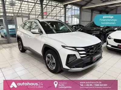 Gebraucht Hyundai Tucson Select 160 PS (117 kW) 2025 Weiß SUV
