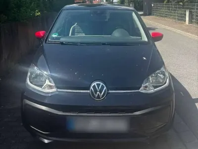 Gebraucht VW up! Beats 60 PS (44 kW) 2020 Schwarz Kleinwagen