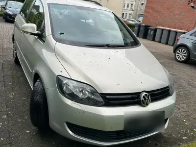 Gebraucht VW Golf VI 105 PS (77 kW) 2009 Silber Kleinwagen