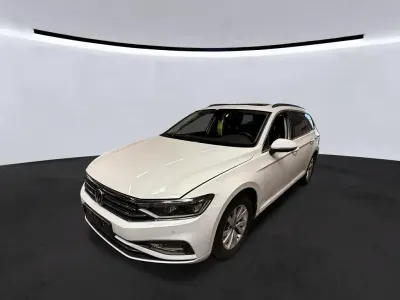 Gebraucht VW Passat Business 150 PS (110 kW) 2022 Weiß Kombi