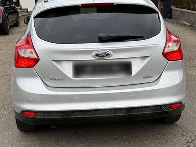 Gebraucht Ford Focus SYNC Edition 125 PS (91 kW) 2014 Silber Limousine