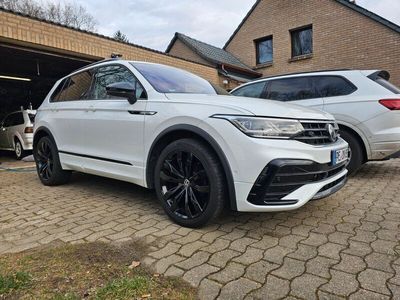 gebraucht VW Tiguan 1.5 TSI DSG R line Black Style